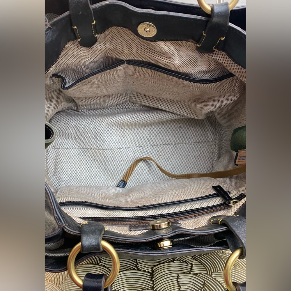Dooney & Bourke Florentine Barlow Black Leather Shoulder Tote Bag - Picture 7 of 13
